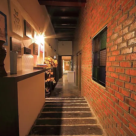 Lagenda House Hotel